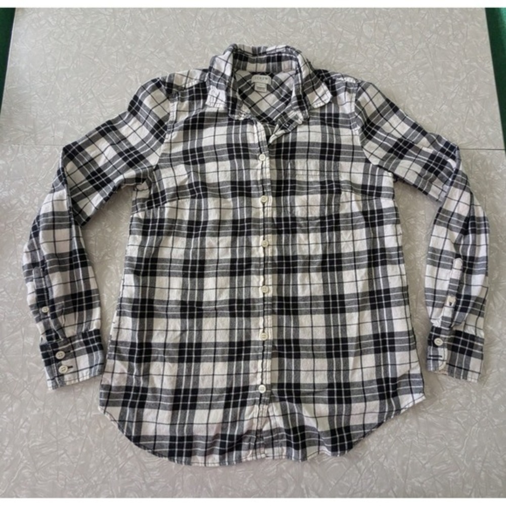 J. Crew XS Black and White Plaid Flannel Button‎ Up
